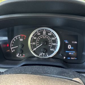 2021 Toyota COROLLA LE thumbnail 39
