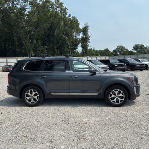 2020 KIA TELLURIDE EX photo 10
