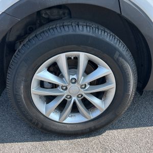 2018 KIA SORENTO LX — миниатюра 19