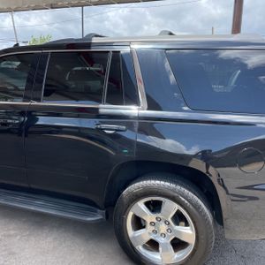 CHEVROLET TAHOE LS - 6