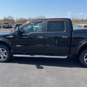 FORD F-150 LARIAT - 4