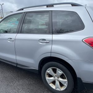 SUBARU FORESTER 2.5I PREMIUM - 6