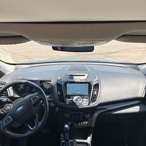 صورة مصغرة 37 لـ 2017 FORD ESCAPE TITANIUM