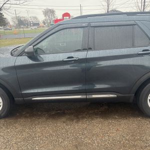 FORD EXPLORER XLT - 4