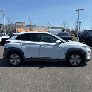 HYUNDAI KONA ELECTRIC ULTIMATE - 10