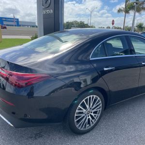 MERCEDES-BENZ CLA - 9