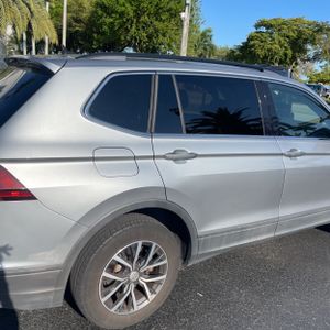 VOLKSWAGEN TIGUAN SE - 9