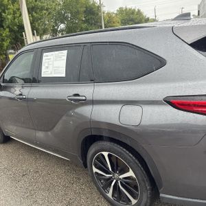 TOYOTA HIGHLANDER XSE - 6