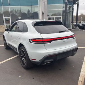 PORSCHE MACAN - 5
