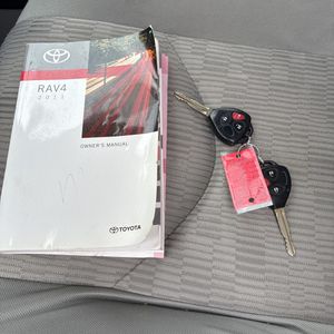 2011 Toyota RAV4 BASE — миниатюра 47