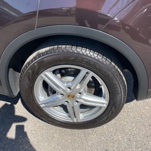 2014 Porsche CAYENNE PLATINUM EDITION 照片 18