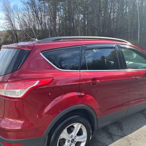 FORD ESCAPE SE - 9