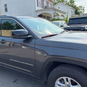 2025 JEEP GRAND CHEROKEE LAREDO — миниатюра 11
