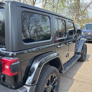 JEEP WRANGLER 4XE SAHARA 4X4 - 9