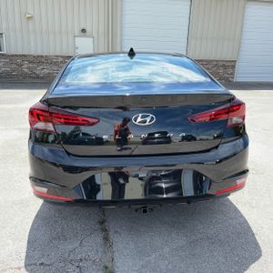 HYUNDAI ELANTRA VALUE EDITION - 7