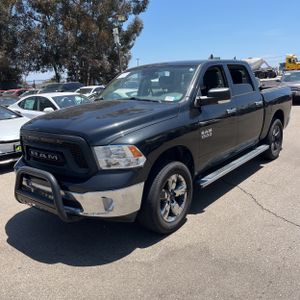 2017 RAM 1500 BIG HORN 照片 1