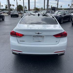 صورة 7 لـ 2015 Hyundai GENESIS 3.8L