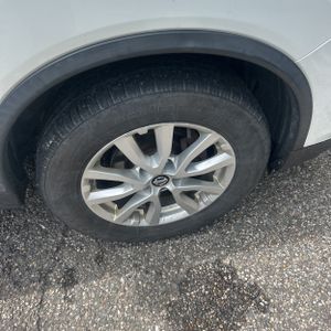 2017 Nissan ROGUE SV — миниатюра 20