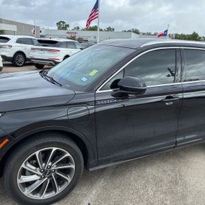 LINCOLN CORSAIR GRAND TOURING - 2