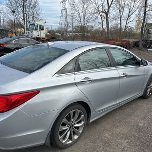 HYUNDAI SONATA LIMITED 2.0T - 9