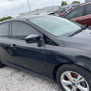 FORD FOCUS SE - 9