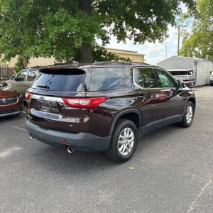 صورة 8 لـ 2020 Chevrolet TRAVERSE LT CLOTH