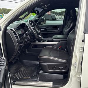 صورة مصغرة 32 لـ 2020 RAM 3500 LARAMIE