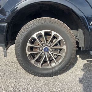 صورة مصغرة 17 لـ 2018 FORD F-150 XLT