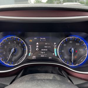 2020 Chrysler PACIFICA LIMITED — фото 44