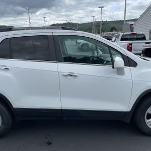 2017 Chevrolet TRAX LT — миниатюра 11