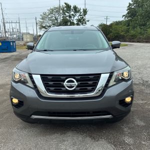 2017 Nissan PATHFINDER SL 照片 14