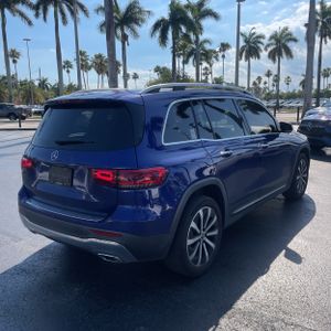 MERCEDES-BENZ GLB - 8