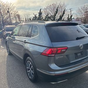 VOLKSWAGEN TIGUAN SE 4MOTION - 5