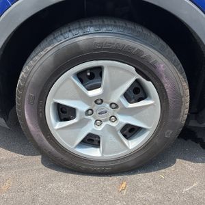 صورة مصغرة 17 لـ 2013 FORD EXPLORER BASE