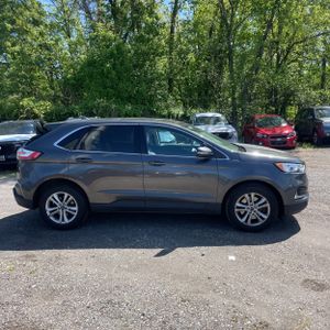 FORD EDGE SEL - 10