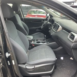 صورة مصغرة 33 لـ 2018 KIA SORENTO LX