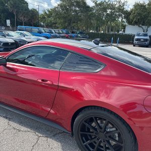 صورة 6 لـ 2021 FORD MUSTANG GT