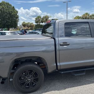 2021 Toyota TUNDRA SR5 照片 9