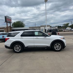 FORD EXPLORER XLT - 10