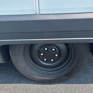 2024 Rivian DELIVERY ECV 500 CARGO VAN 缩略图 18