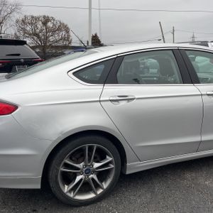 FORD FUSION TITANIUM - 9