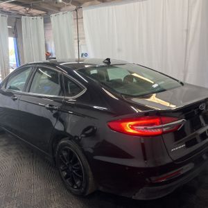 FORD FUSION SE - 6