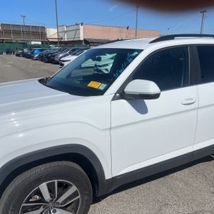 VOLKSWAGEN ATLAS SE 4MOTION - 2