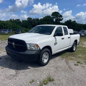 2019 RAM 1500 CLASSIC TRADESMAN 照片 1