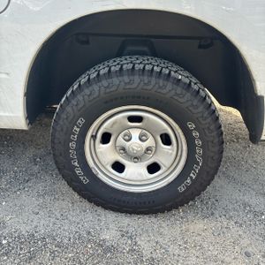 2023 RAM 1500 CLASSIC TRADESMAN — миниатюра 18