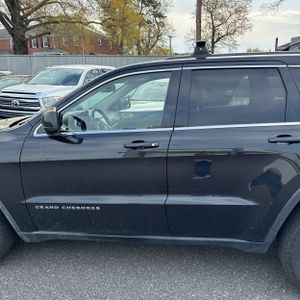 JEEP GRAND CHEROKEE LAREDO - 4