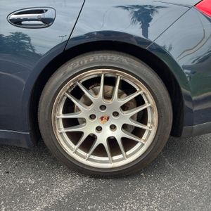 2015 Porsche PANAMERA 4 photo 16