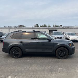 صورة 10 لـ 2024 KIA TELLURIDE SX X-LINE