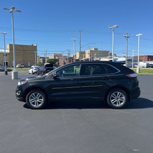 FORD EDGE SEL - 3