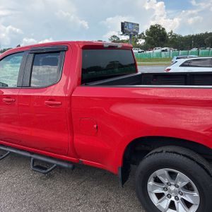 2020 Chevrolet SILVERADO 1500 LT photo 6